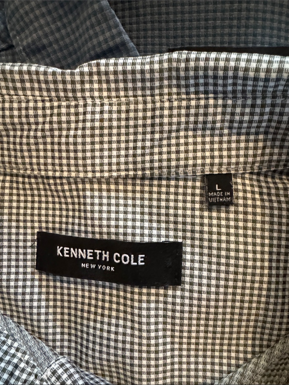 Kenneth Cole Short Sleeve Button Down Shirts - Picture 3 of 4